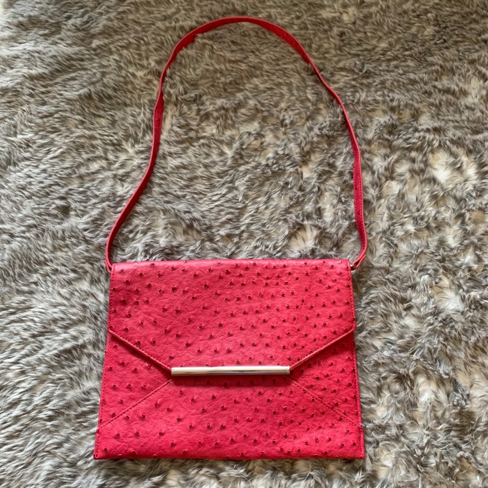 Crocodile patterned purse (Pink/red)